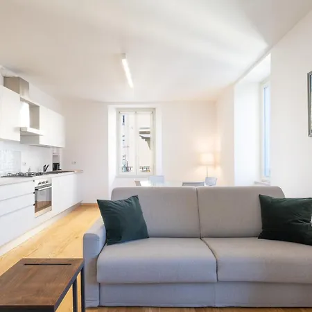 Apartament Historical Center - Free Parking And Private Terrace Como